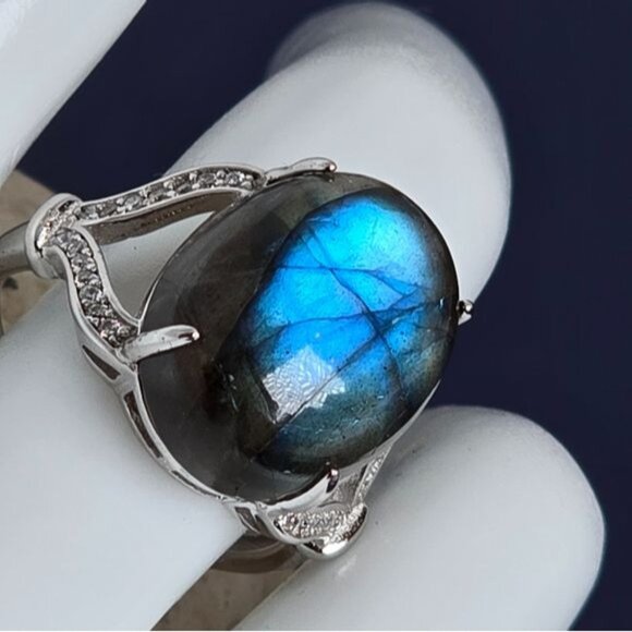 Natural Oval Labradorite & CZ 925 Sterling Silver Ring - Picture 2 of 8